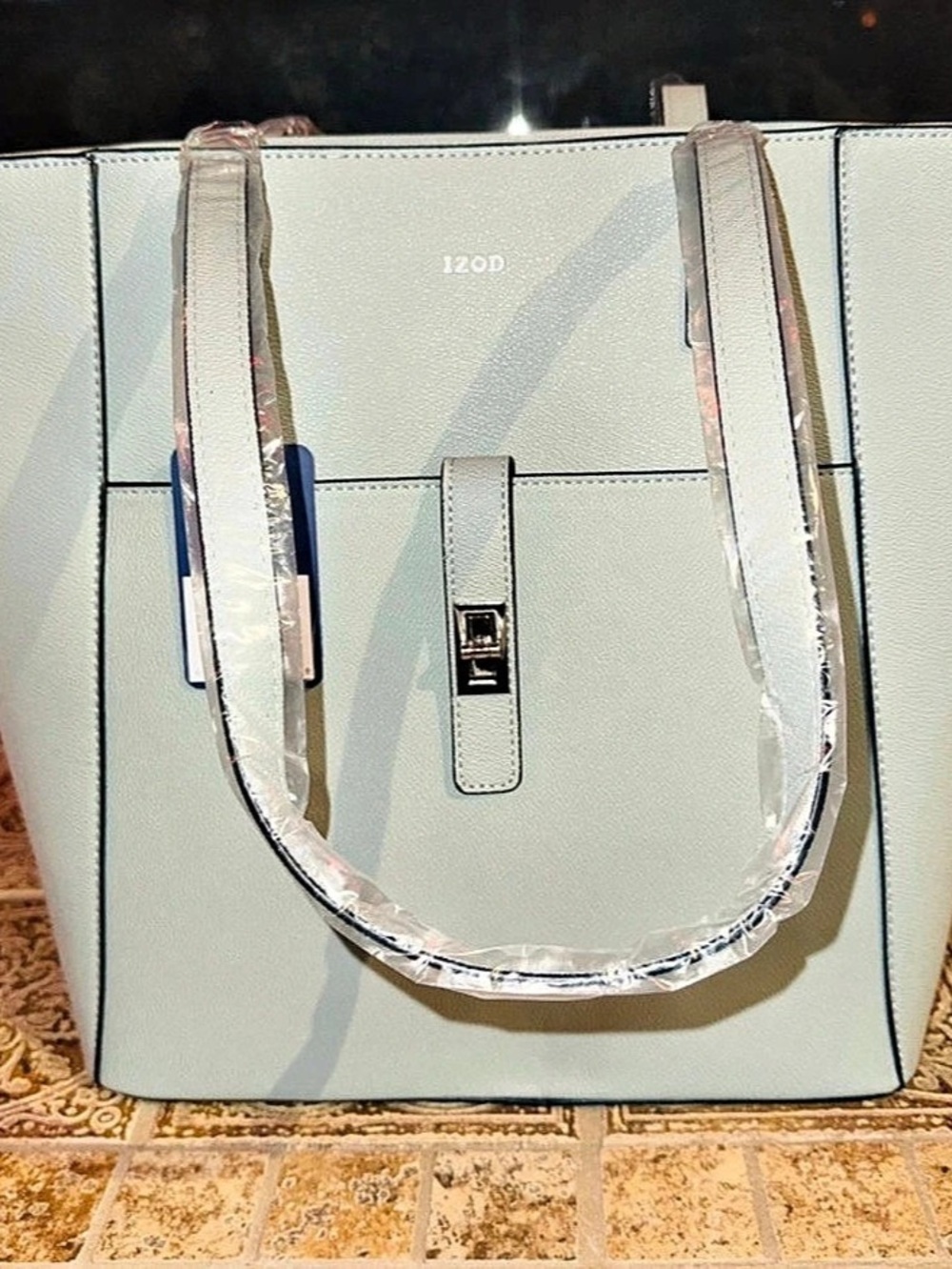Izod Tote in Sage Green